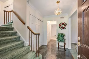8 Knollwood Dr, Morris Township, NJ 07960 - Photo 3