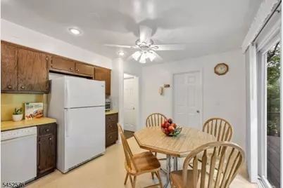 8 Knollwood Drive, Morris Township, NJ 07960 - Photo 11