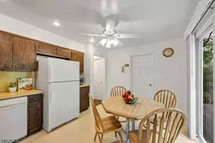 8 Knollwood Dr, Morris Township, NJ 07960 - Photo 11