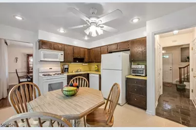 8 Knollwood Drive, Morris Township, NJ 07960 - Photo 13