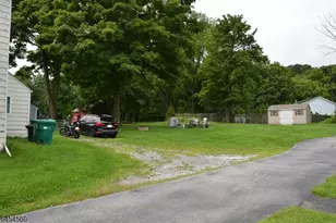 92 Newton Ave, Sussex, NJ 07461 - Photo 3