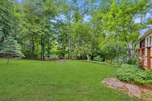 27 Inwood Rd, Berkeley Heights Township, NJ 07922 - Photo 37