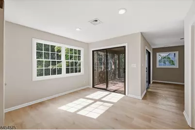 27 Inwood Rd, Berkeley Heights Township, NJ 07922 - Photo 17