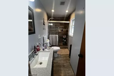 1422 Lower Rd, Elizabeth, NJ 07208 - Photo 25
