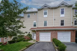 42 Bowfell Ct, Wayne, NJ 07470 - Photo 1