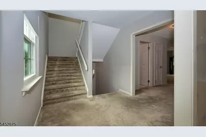 42 Bowfell Ct, Wayne, NJ 07470 - Photo 11