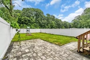7 Birchwood Dr, Mount Olive, NJ 07828 - Photo 23