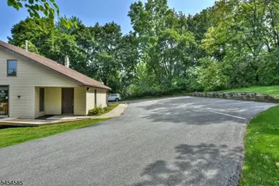 276 State Rt 94, Vernon Twp., NJ 07462 - Photo 31