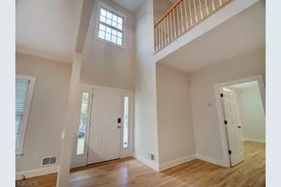 204 Lorraine Ave, Montclair, NJ 07043 - Photo 3