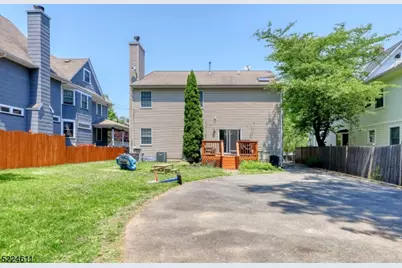 204 Lorraine Ave, Montclair, NJ 07043 - Photo 37
