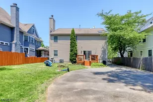 204 Lorraine Ave, Montclair, NJ 07043 - Photo 37