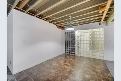 204 Lorraine Ave, Montclair, NJ 07043 - Photo 33