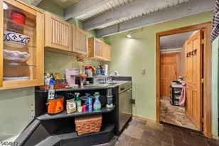 18 Nakomis Path, Lincoln Park, NJ 07035 - Photo 17