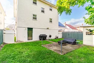 1114 Middlesex St, Linden, NJ 07036 - Photo 39