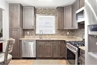 1114 Middlesex St, Linden, NJ 07036 - Photo 9