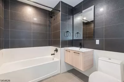 258 S Harrison St #1302, East Orange, NJ 07018 - Photo 5