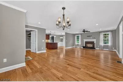 309 Turkey Top Rd, Lebanon Township, NJ 07865 - Photo 5