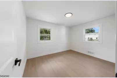 791 Andover Rd, Union Township, NJ 07083 - Photo 11