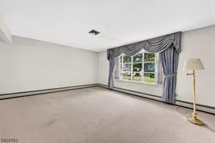 105 Victoria Dr, Clark Township, NJ 07066 - Photo 5