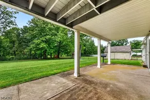 105 Victoria Dr, Clark Township, NJ 07066 - Photo 41