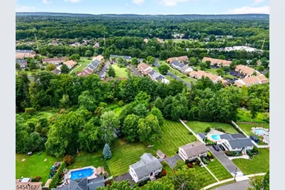 105 Victoria Drive, Clark Township, NJ 07066 - Photo 33