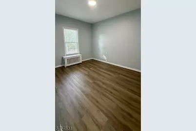 423 River St, Paterson, NJ 07524 - Photo 3