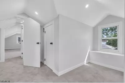 419 Martin St, Roselle, NJ 07203 - Photo 27