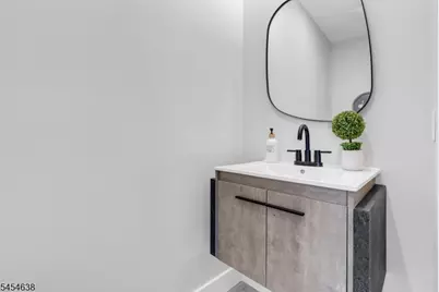 419 Martin St, Roselle, NJ 07203 - Photo 29