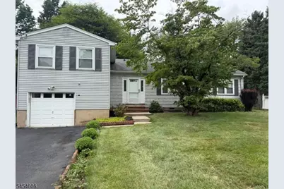 652 Holly Ln, North Brunswick Township, NJ 08902 - Photo 1