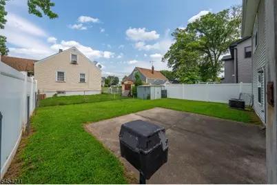 820 Baldwin Ave, Linden, NJ 07036 - Photo 19