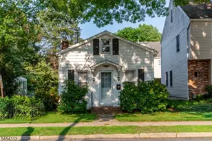 56 S Union St, Lambertville, NJ 08530 - Photo 3