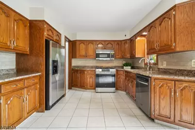 491 Harrison St, Nutley, NJ 07110 - Photo 13