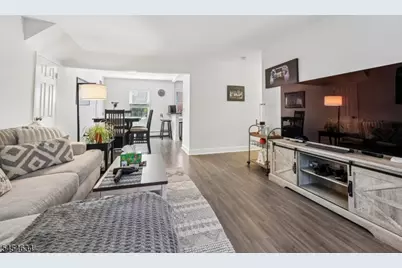 1130 Valley Rd #1B, Wayne, NJ 07470 - Photo 5