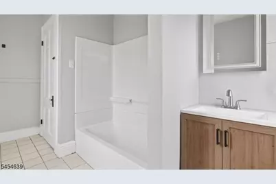 385 Stephens St, Belleville, NJ 07109 - Photo 3