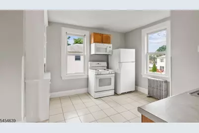 385 Stephens St, Belleville, NJ 07109 - Photo 13