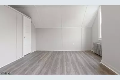 385 Stephens St, Belleville, NJ 07109 - Photo 23