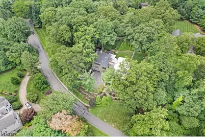 1 Driftway St, Roseland, NJ 07068 - Photo 39