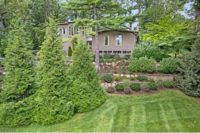 1 Driftway St, Roseland, NJ 07068 - Photo 41