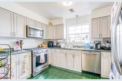 1614 Clinton St #2, Linden, NJ 07036 - Photo 3