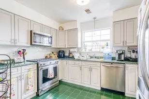 1614 Clinton St, Linden, NJ 07036 - Photo 3