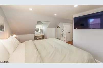 167 Beverly Hill Rd, Clifton, NJ 07012 - Photo 13