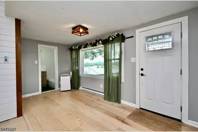 1 S Lakeside Ave #1B, Jefferson Township, NJ 07849 - Photo 5