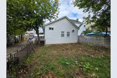 200 Atlantic St, Paterson, NJ 07503 - Photo 7