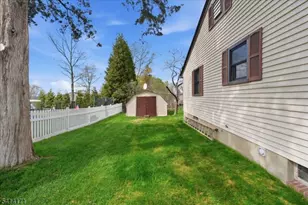 96 Wiltop Rd, Netcong, NJ 07857 - Photo 17