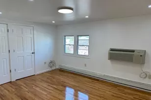 10 Kipp Pl, Paterson, NJ 07513 - Photo 9