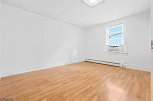 18 Winfield St, West Orange Township, NJ 07052 - Photo 7
