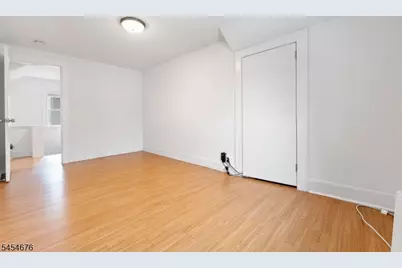 18 Winfield St, West Orange Township, NJ 07052 - Photo 21