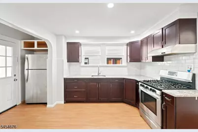 18 Winfield St, West Orange Township, NJ 07052 - Photo 9
