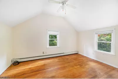 15 Laceytown Rd, Hardyston Township, NJ 07416 - Photo 19