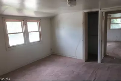 913 Briarcliff Ave, Maywood, NJ 07607 - Photo 15